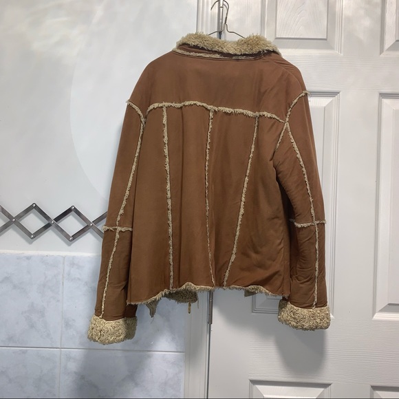 Fuzzy brown suede coat - Picture 3 of 4